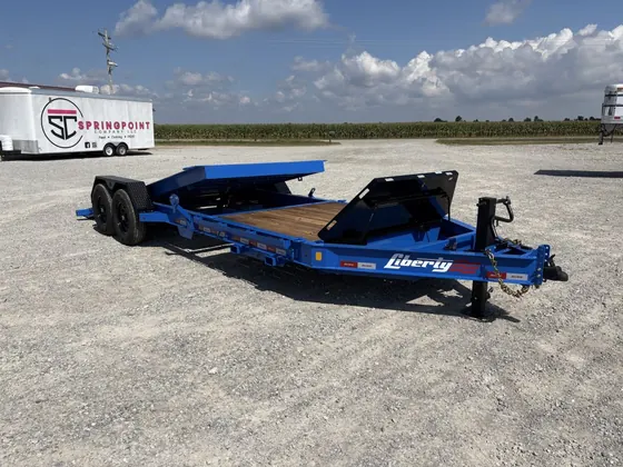 2027 Liberty Tilt Deck Equipment 83 x 22